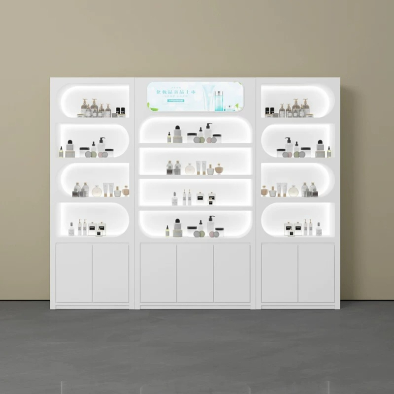 Luxury Skincare Display - Nordic minimalistische schoonheidssalon vitrinekast moderne luxe