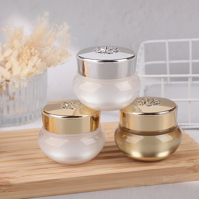 Acryl lege reiscrèmepotten 5/1 - Luxury Skin Care recensie en prijs